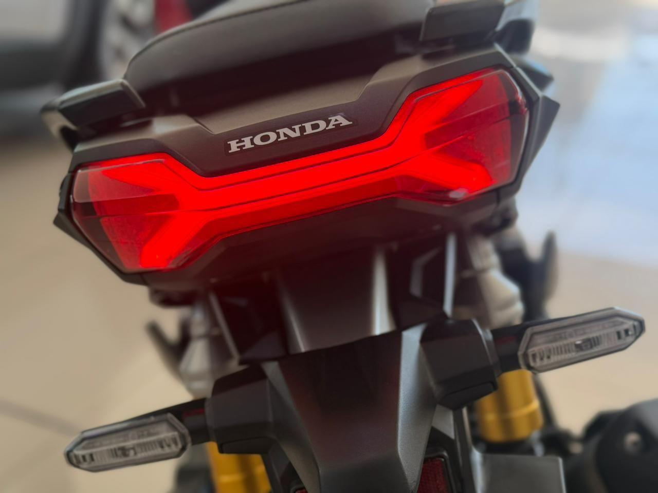 HONDA ADV 150 - Foto