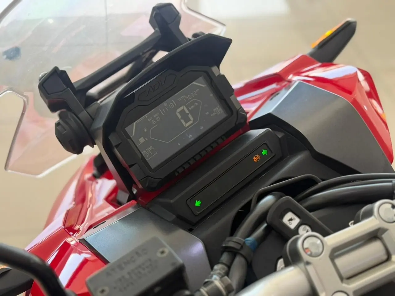 HONDA ADV 150 - Foto