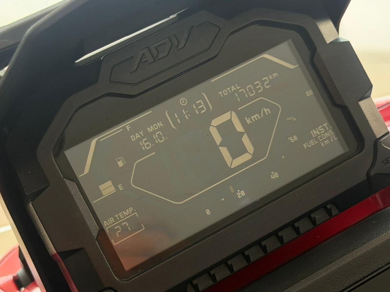 HONDA ADV 150 - Foto