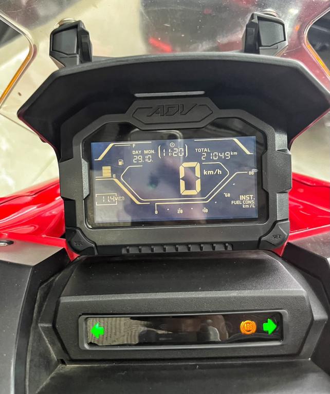 HONDA ADV 150 - Foto