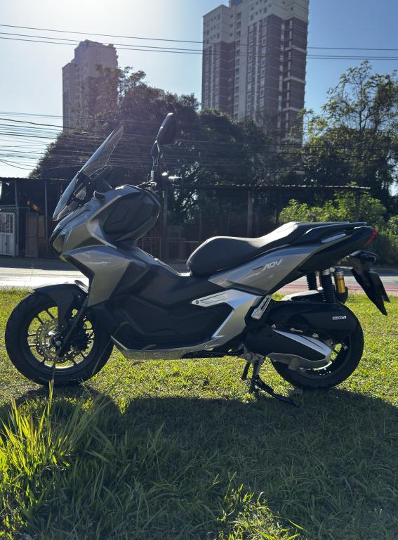 HONDA ADV 160 - Foto