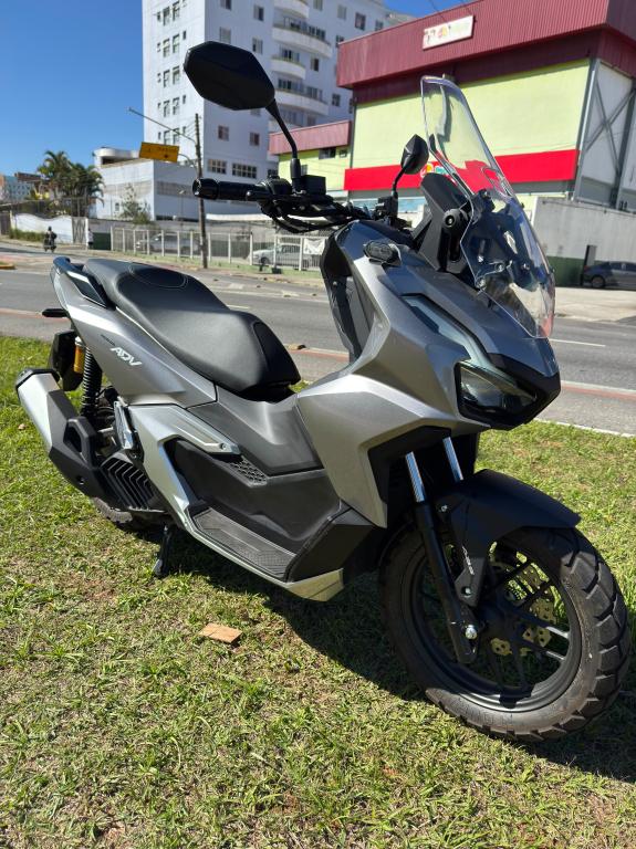HONDA ADV 160 - Foto