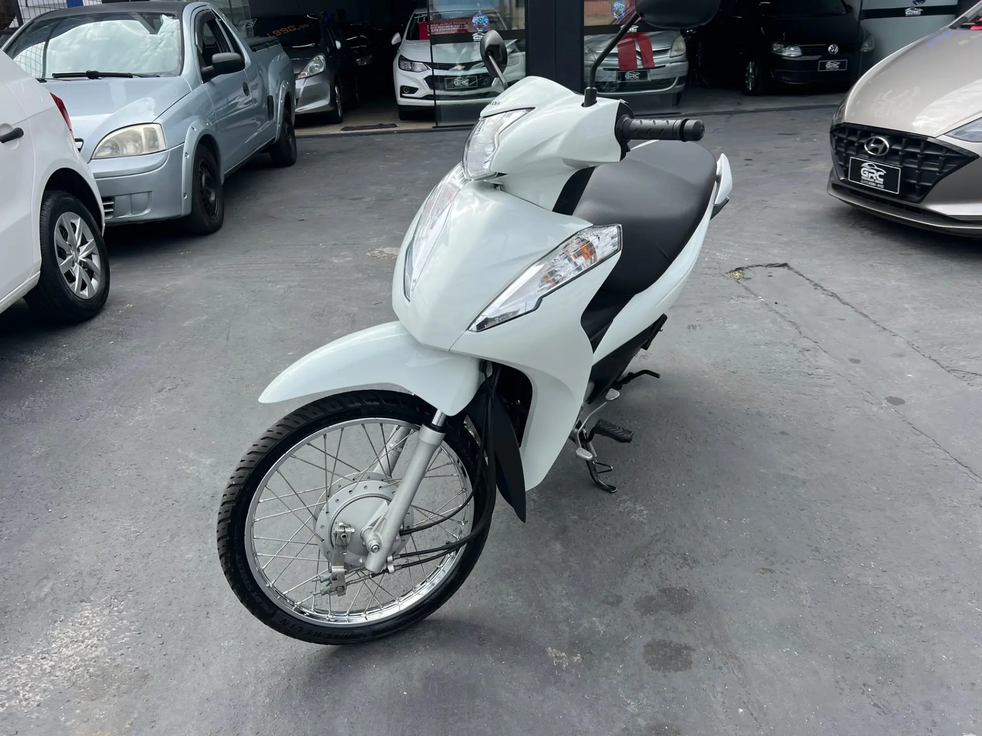 HONDA Biz 100 - Foto