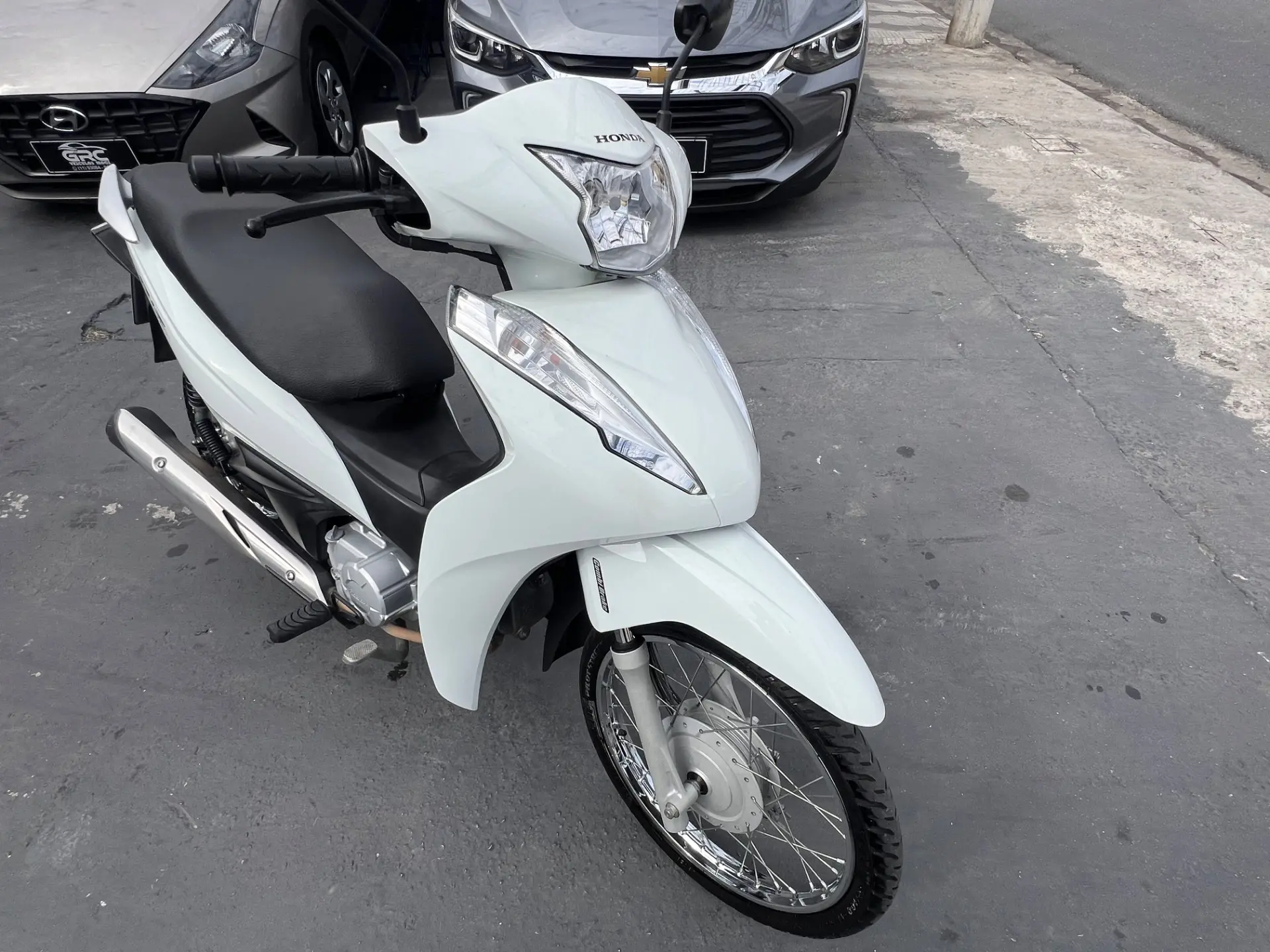 HONDA Biz 100 - Foto