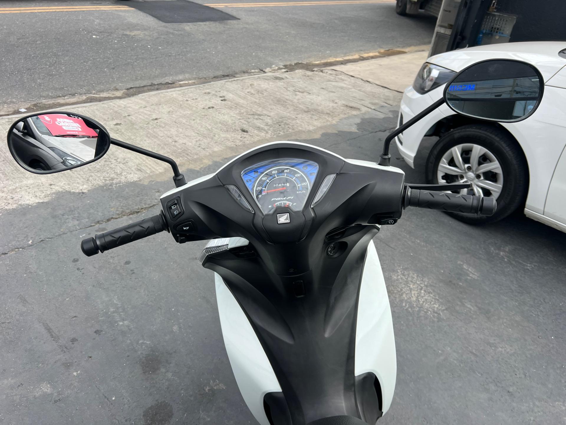 HONDA Biz 100 - Foto