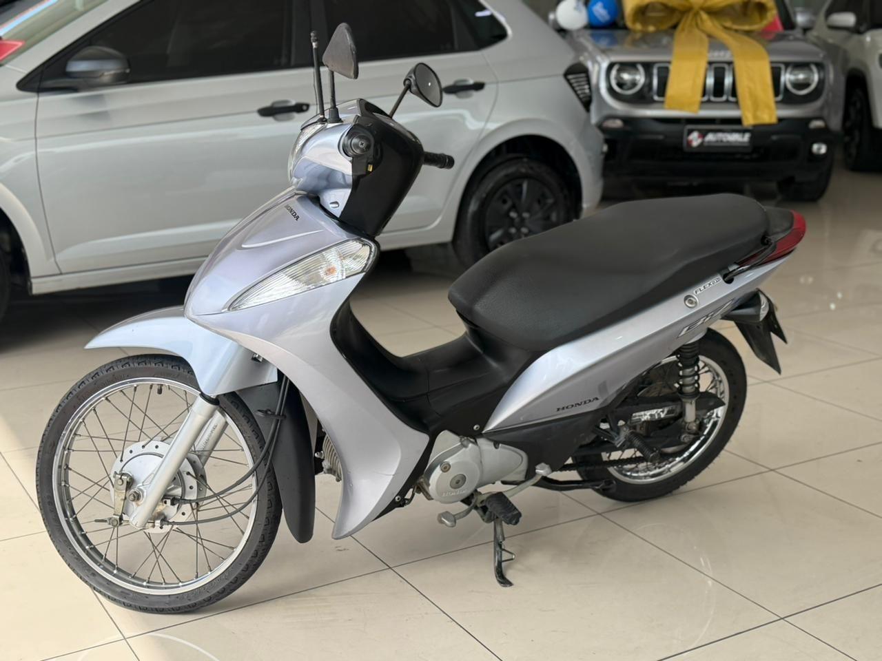 HONDA Biz 125 - Foto