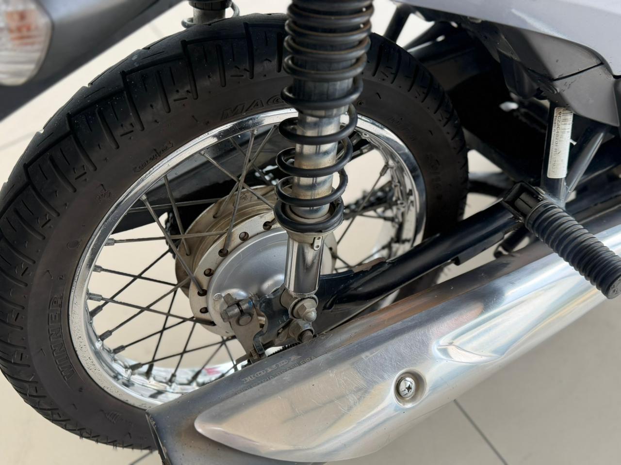 HONDA Biz 125 - Foto