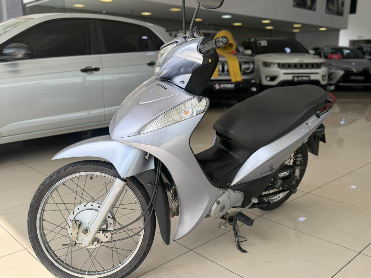HONDA Biz 125 - Foto