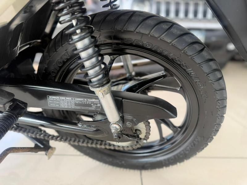 HONDA Biz 125 - Foto