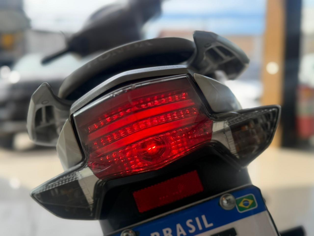 HONDA Biz 125 - Foto