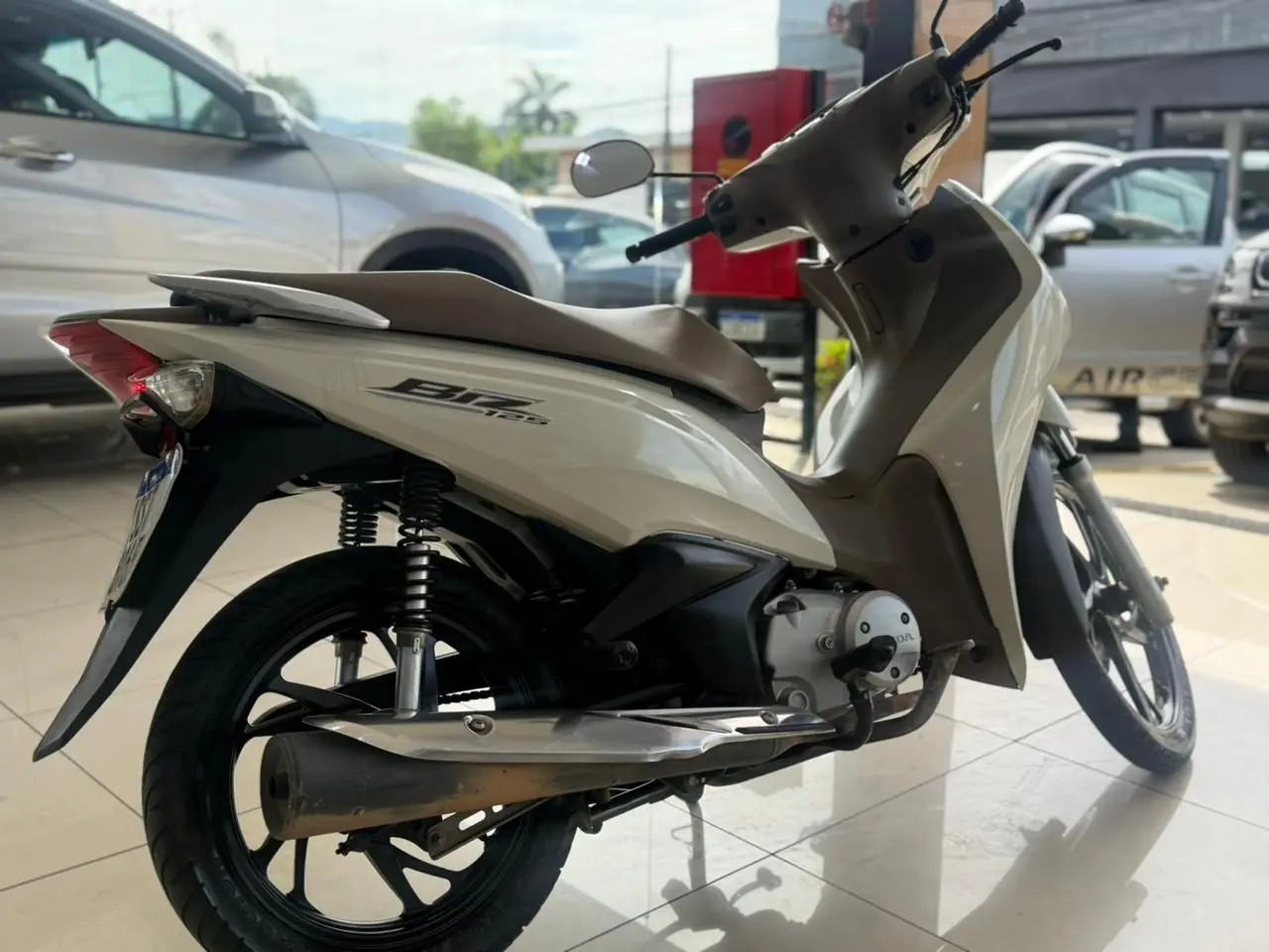 HONDA Biz 125 - Foto