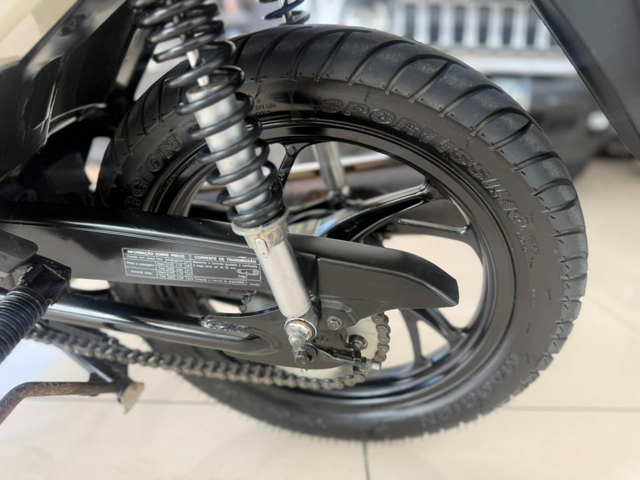 HONDA Biz 125 - Foto