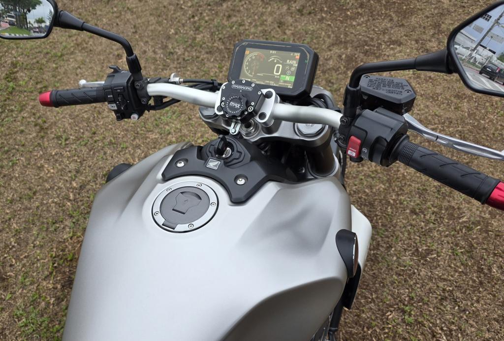 HONDA CB 1000 R - Foto