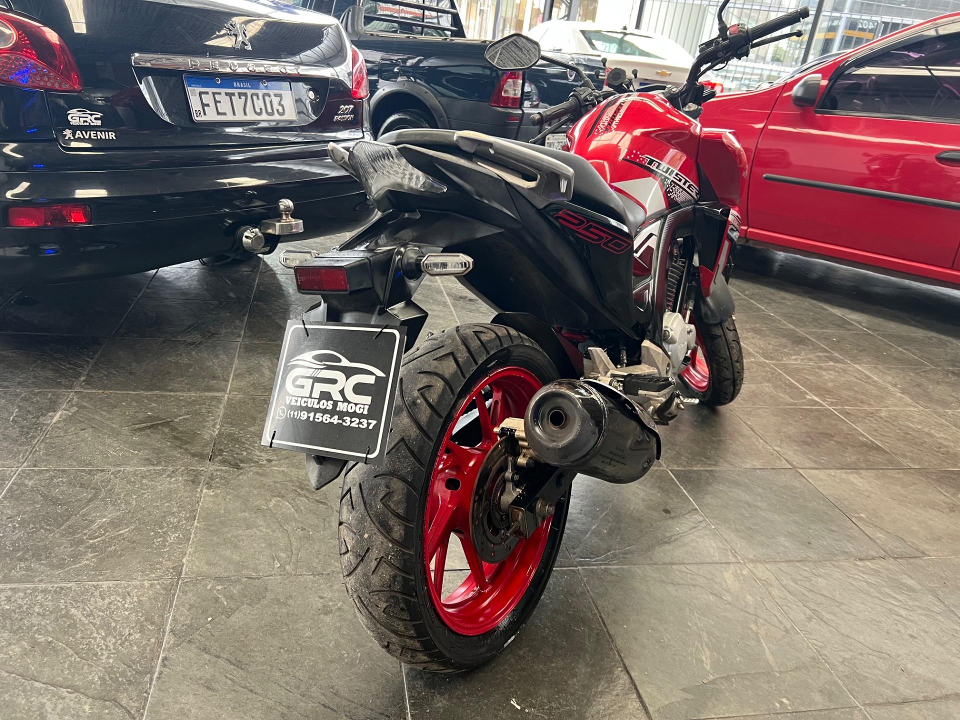 HONDA CB 250 F Twister - Foto