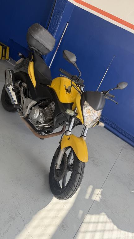 HONDA CB 300 R - Foto