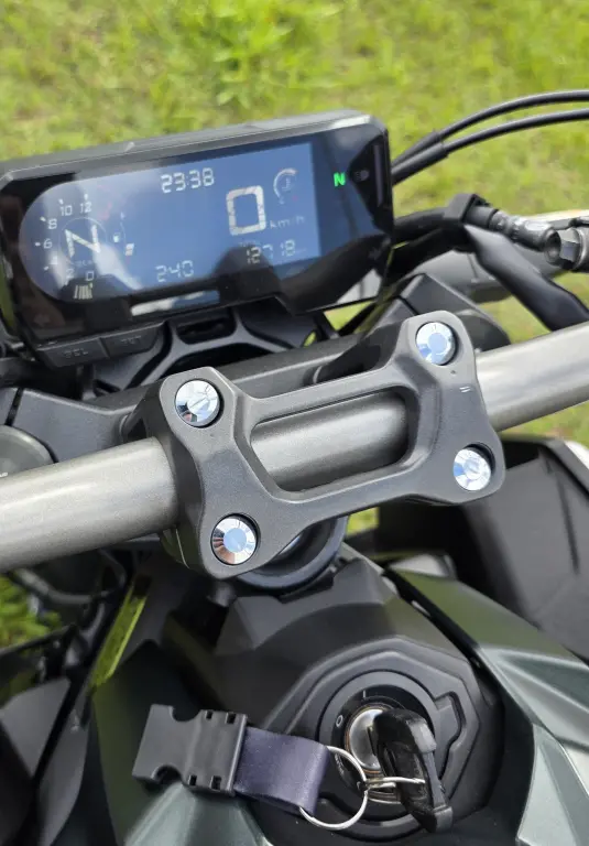 HONDA CB 650 R - Foto