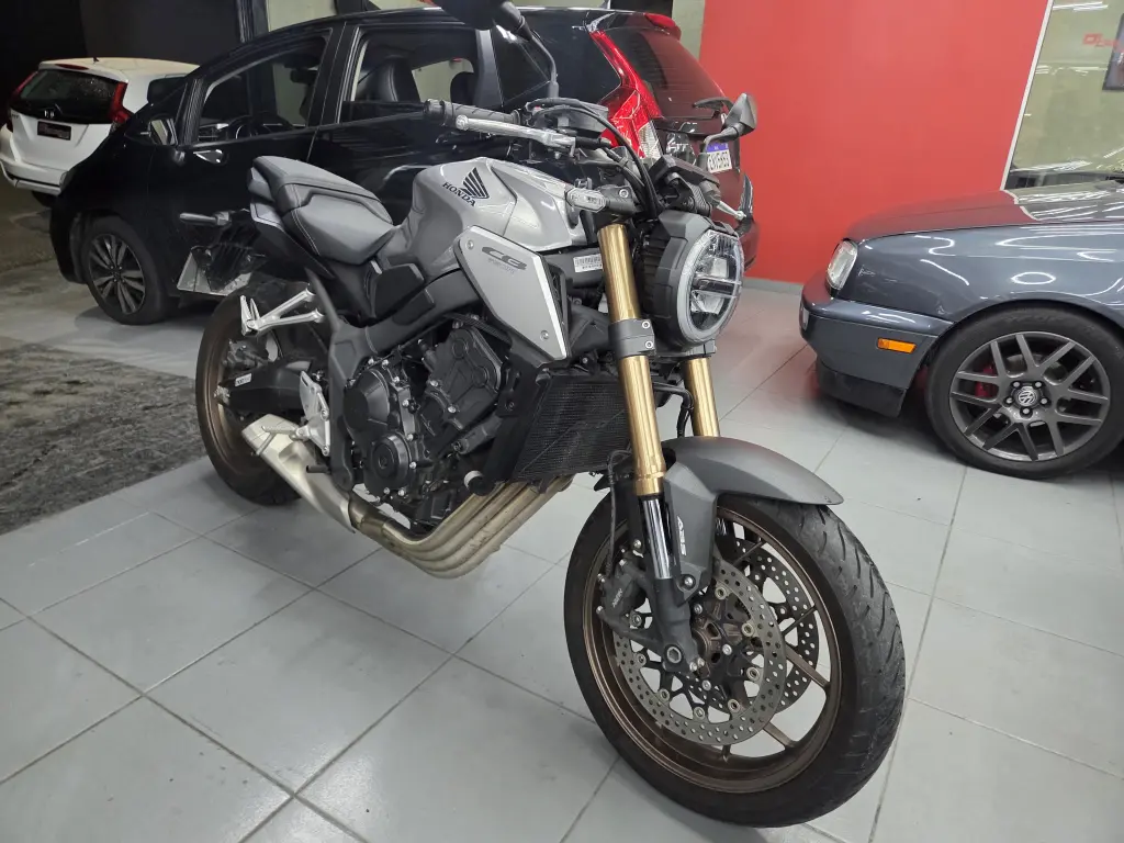 HONDA CB 650 R