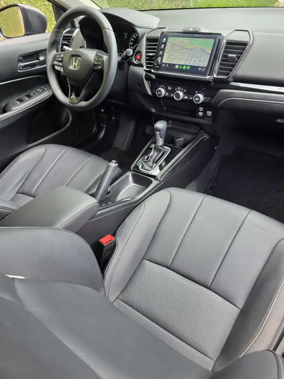 HONDA City Hatch - Foto