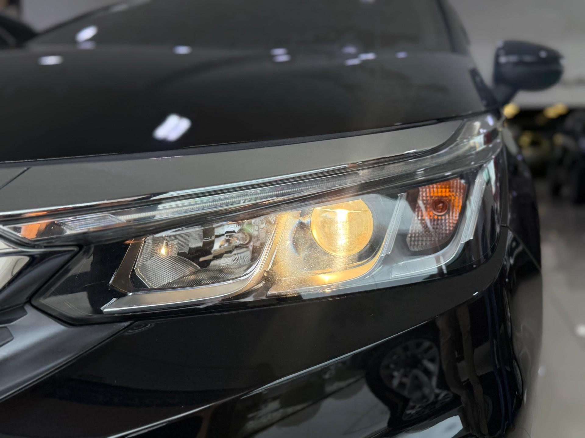 HONDA City Hatch - Foto