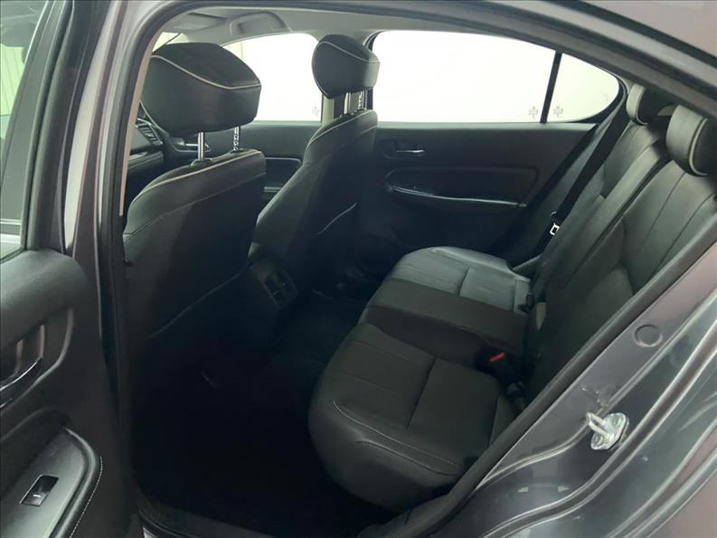 HONDA City Hatch - Foto