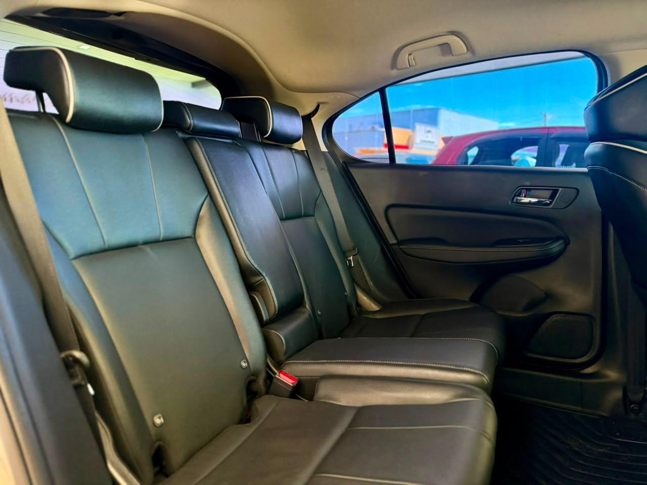 HONDA City Hatch - Foto