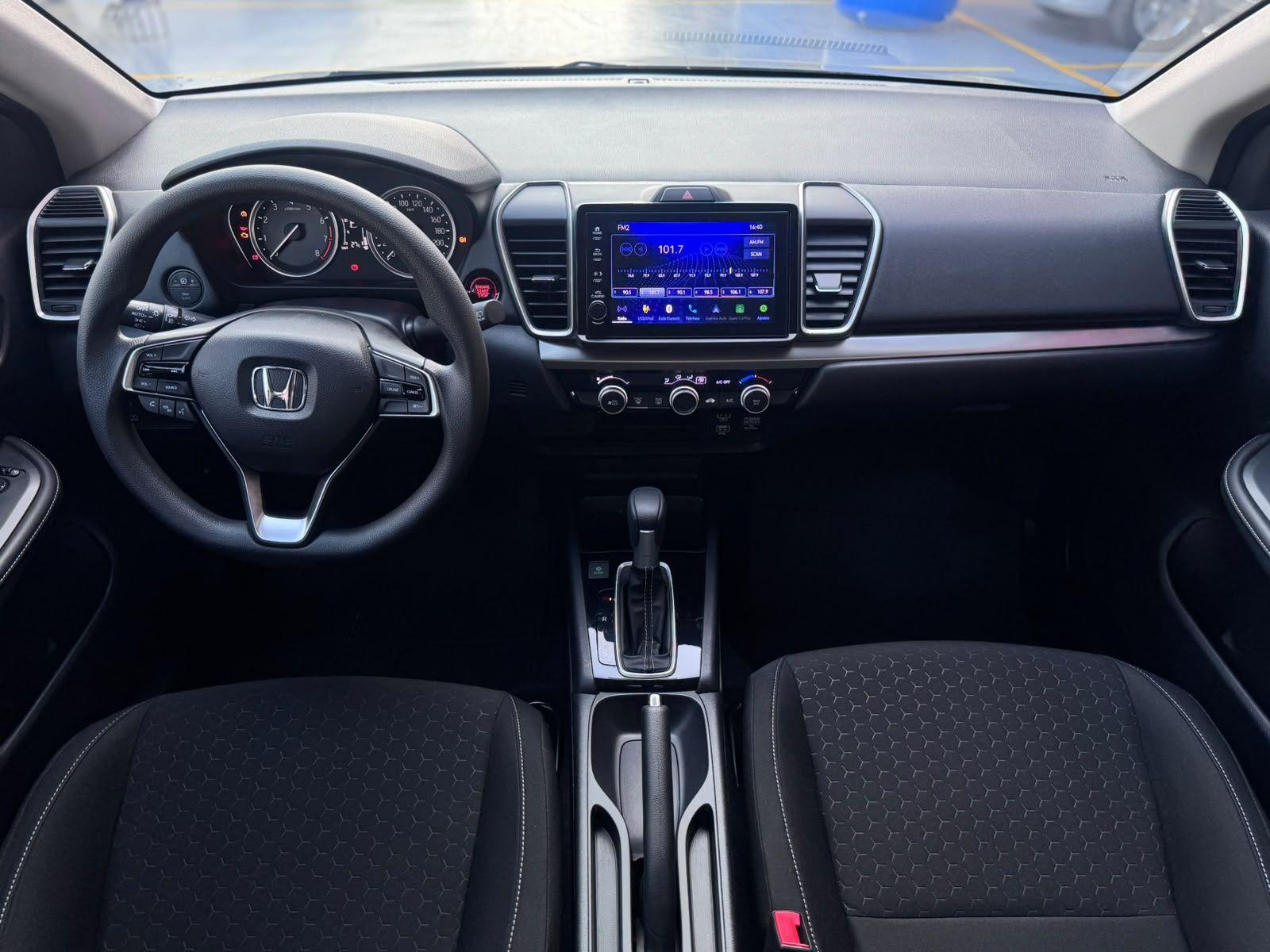 HONDA City Hatch - Foto