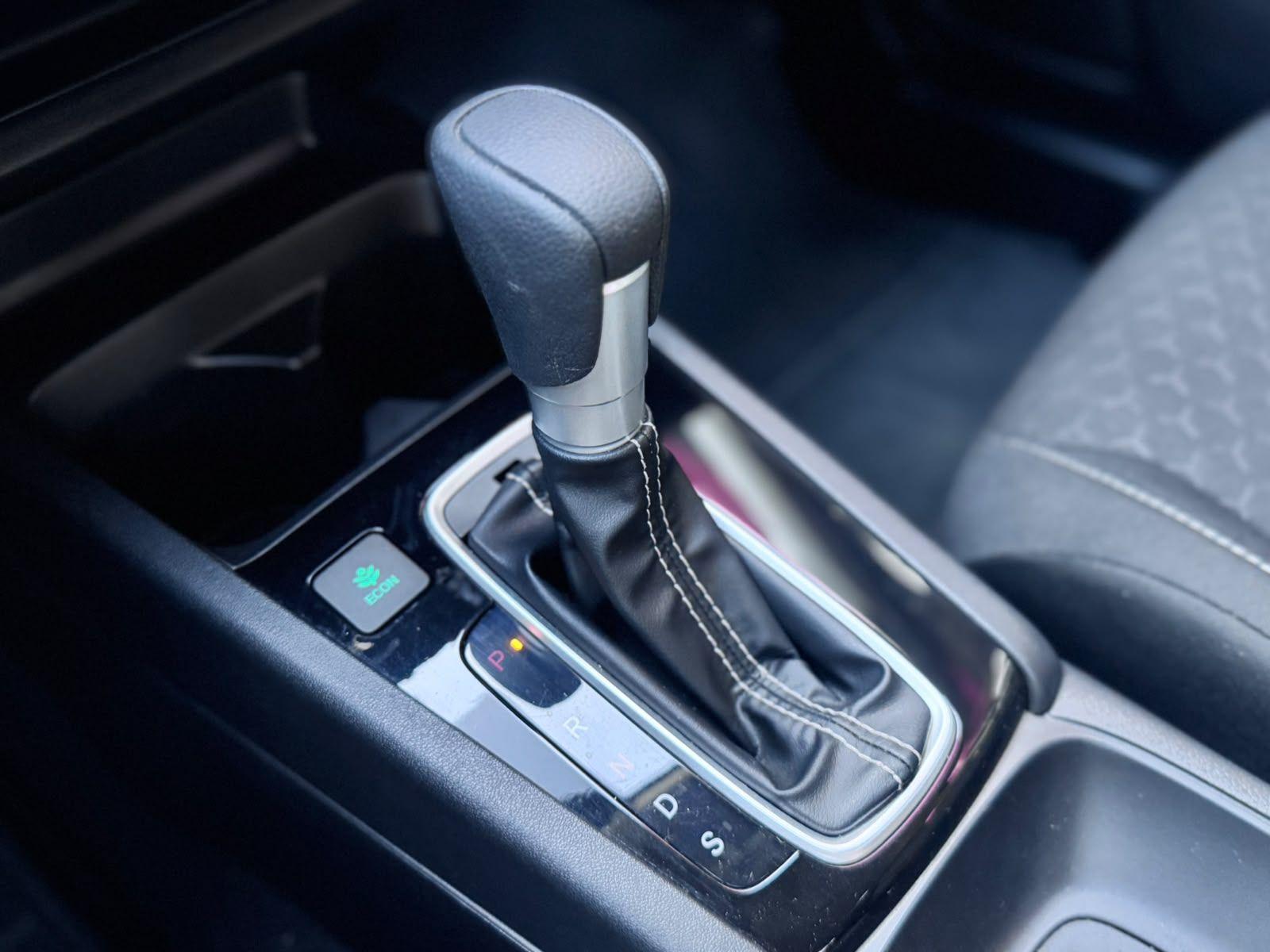 HONDA City Hatch - Foto