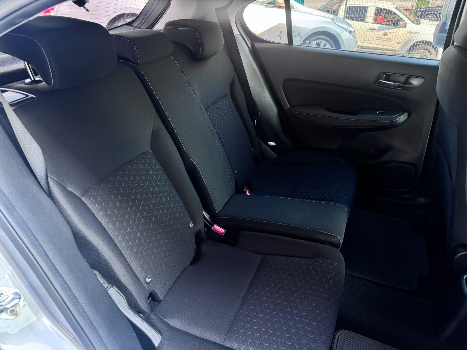 HONDA City Hatch - Foto