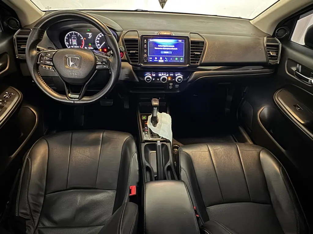 HONDA City Sedan - Foto