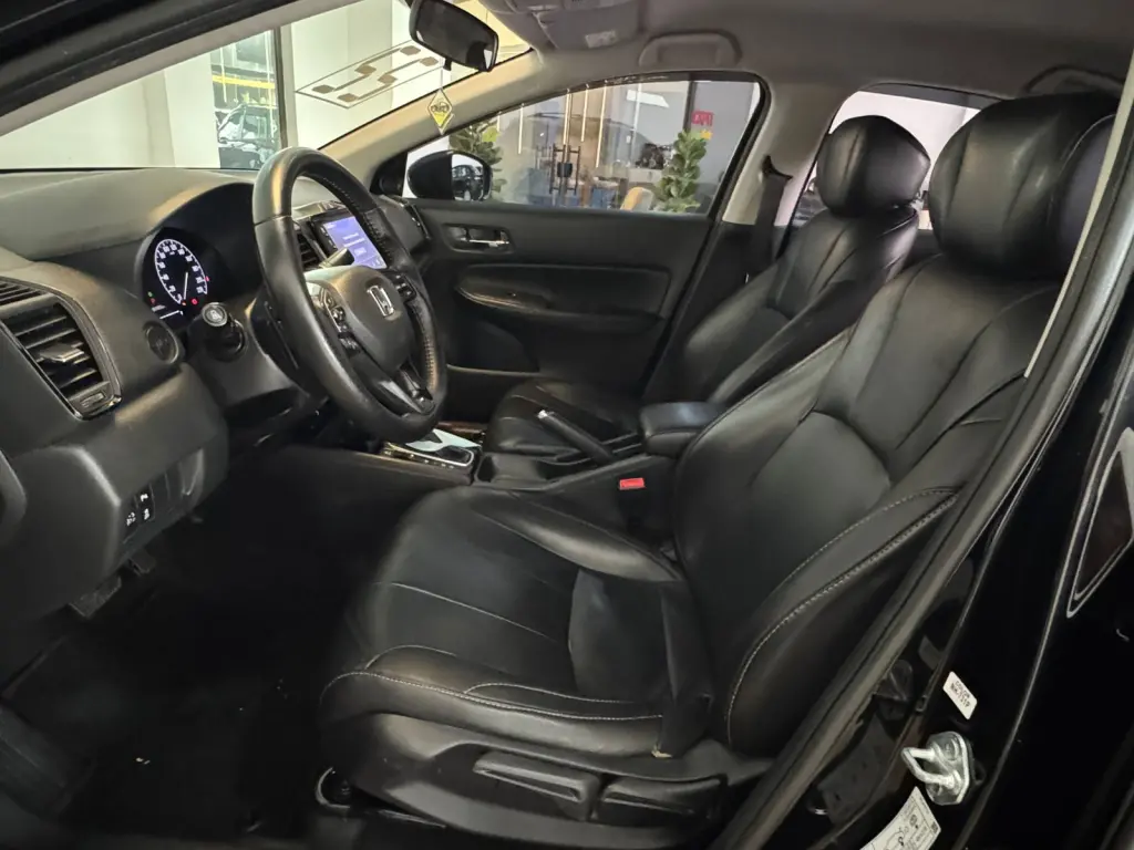 HONDA City Sedan - Foto