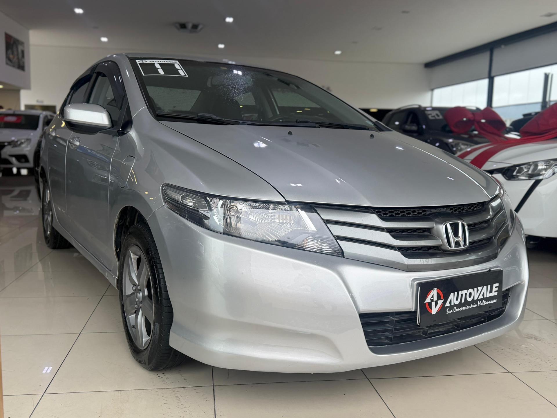HONDA City Sedan - Foto