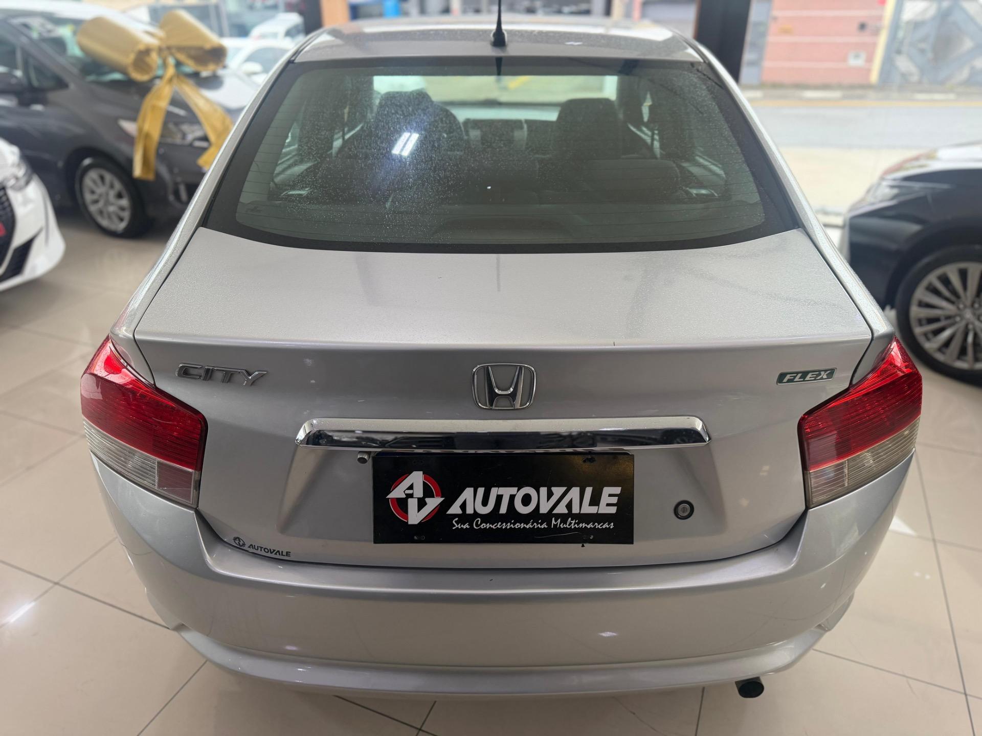 HONDA City Sedan - Foto