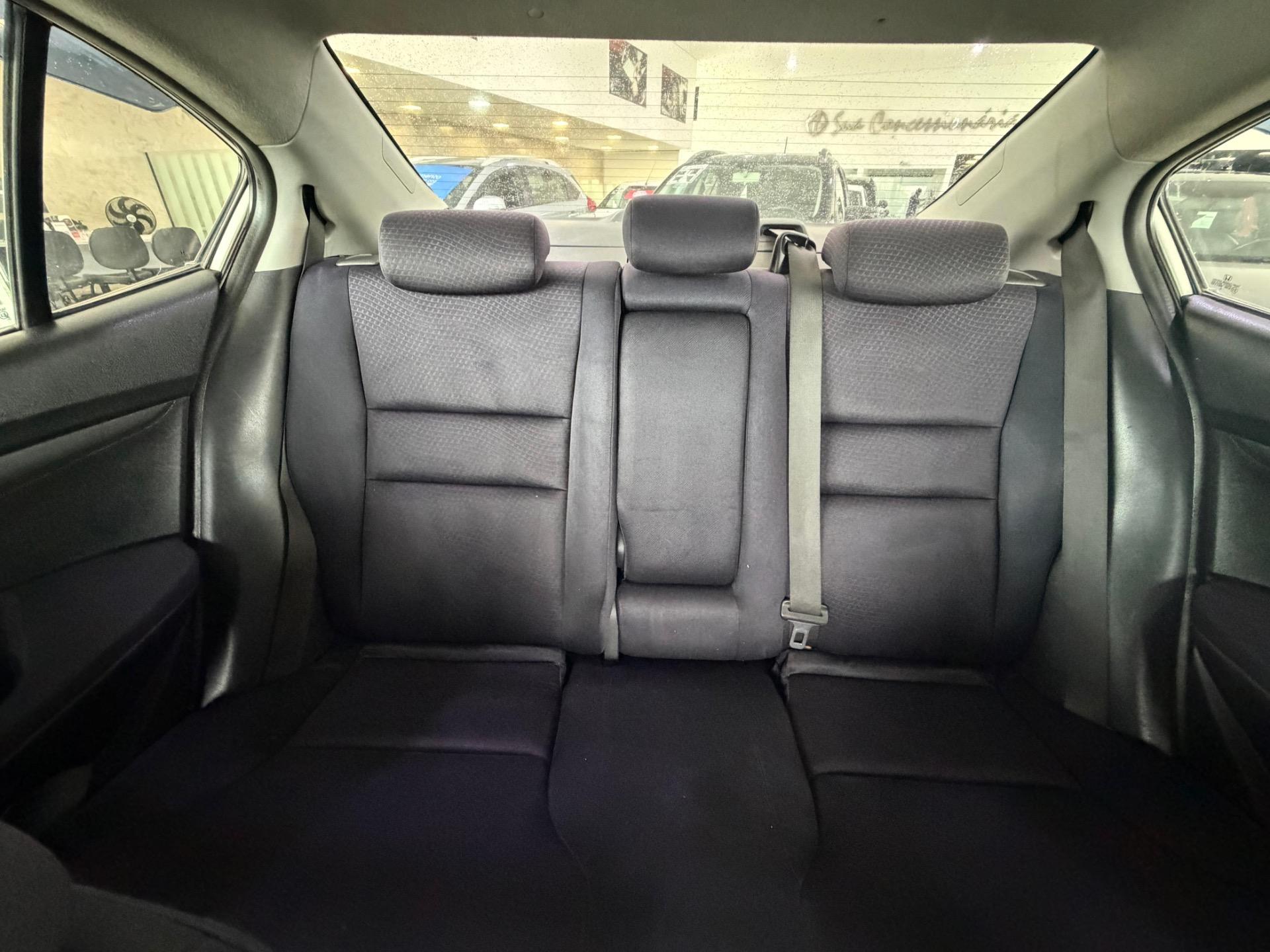 HONDA City Sedan - Foto