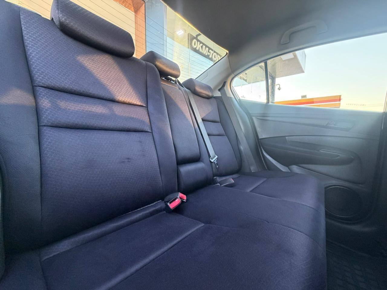 HONDA City Sedan - Foto