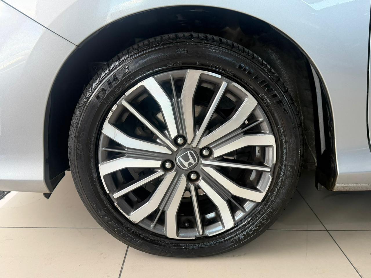 HONDA City Sedan - Foto