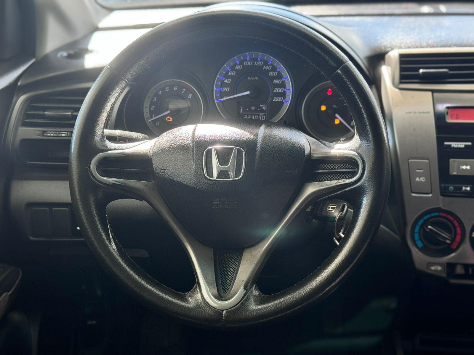 HONDA City Sedan - Foto