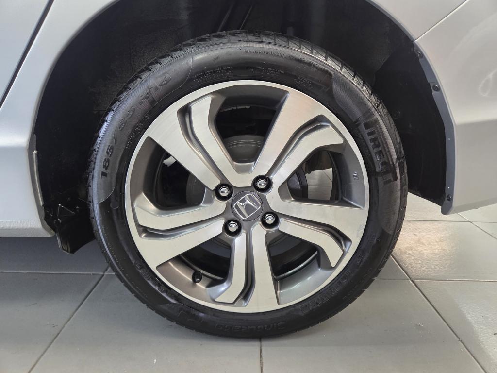 HONDA City Sedan - Foto
