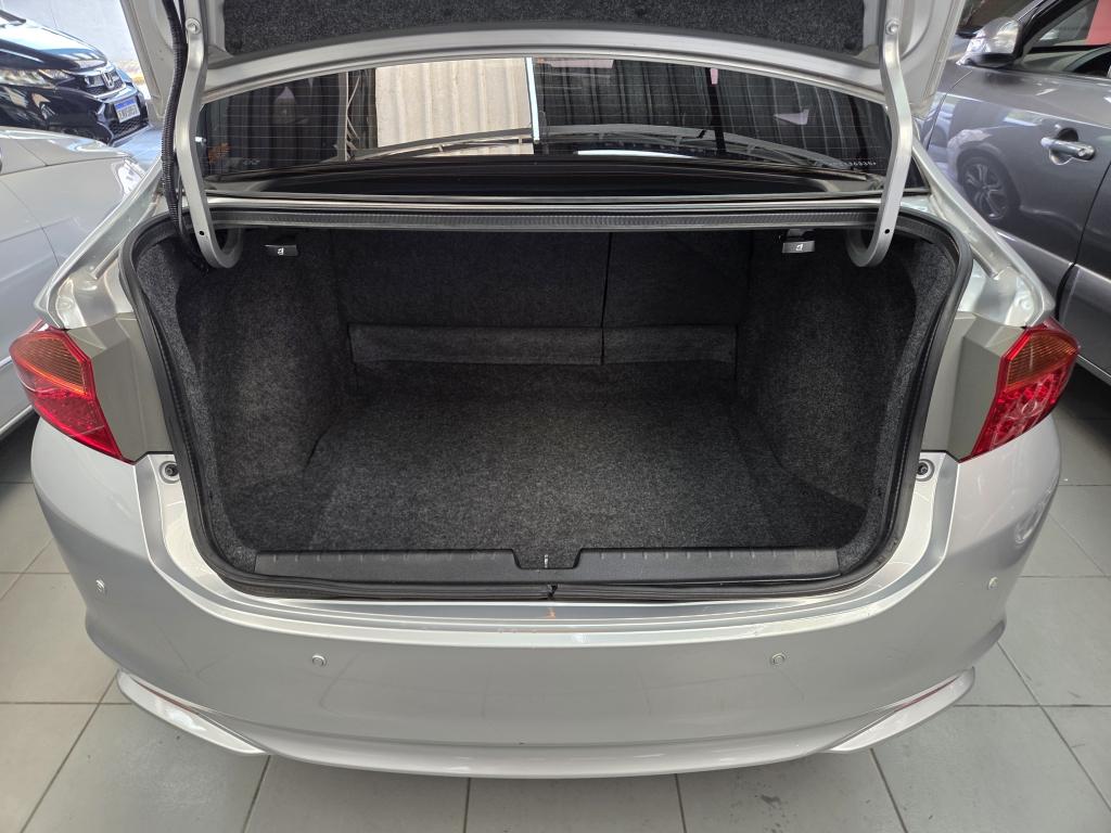 HONDA City Sedan - Foto