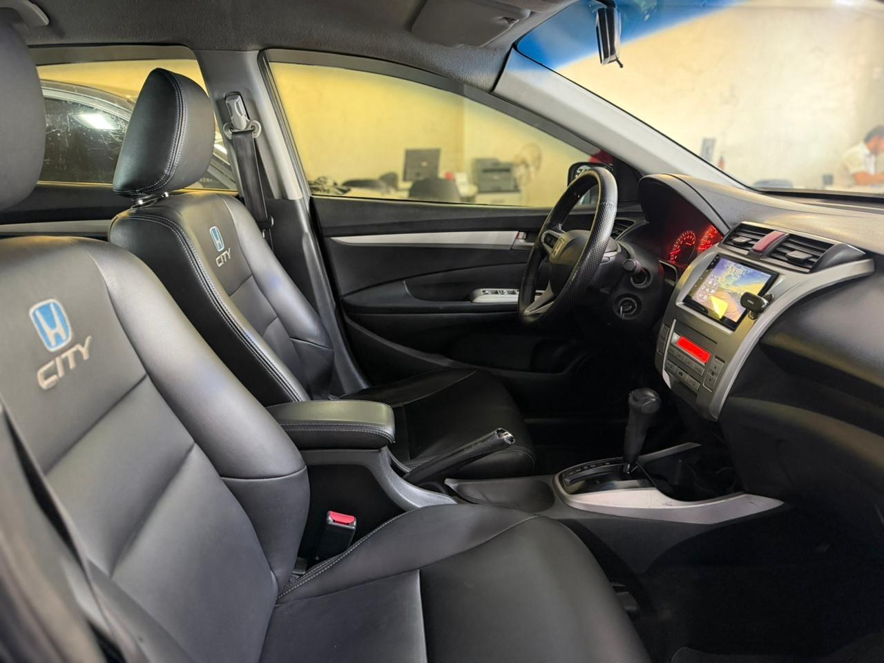 HONDA City Sedan - Foto