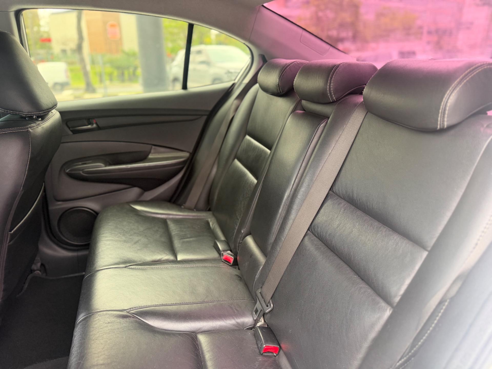 HONDA City Sedan - Foto