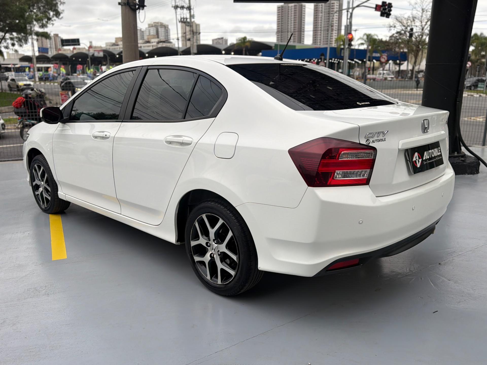 HONDA City Sedan - Foto
