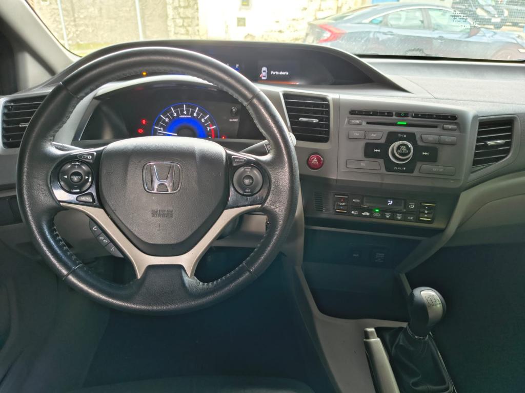 HONDA Civic - Foto