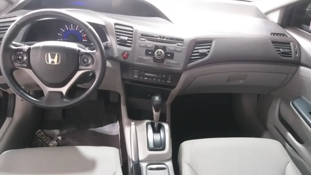 HONDA Civic - Foto
