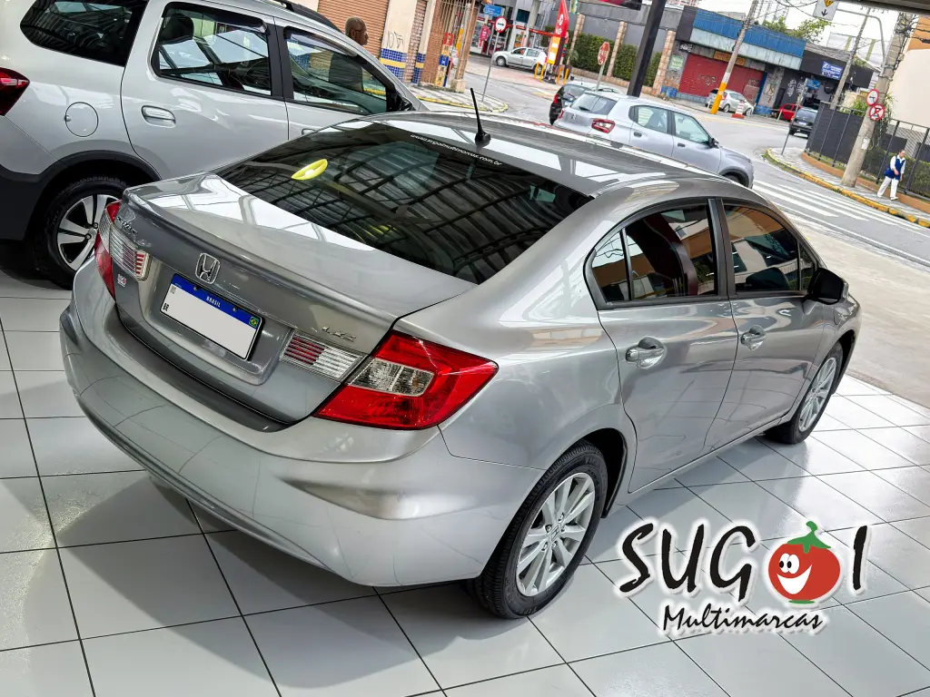 HONDA Civic - Foto