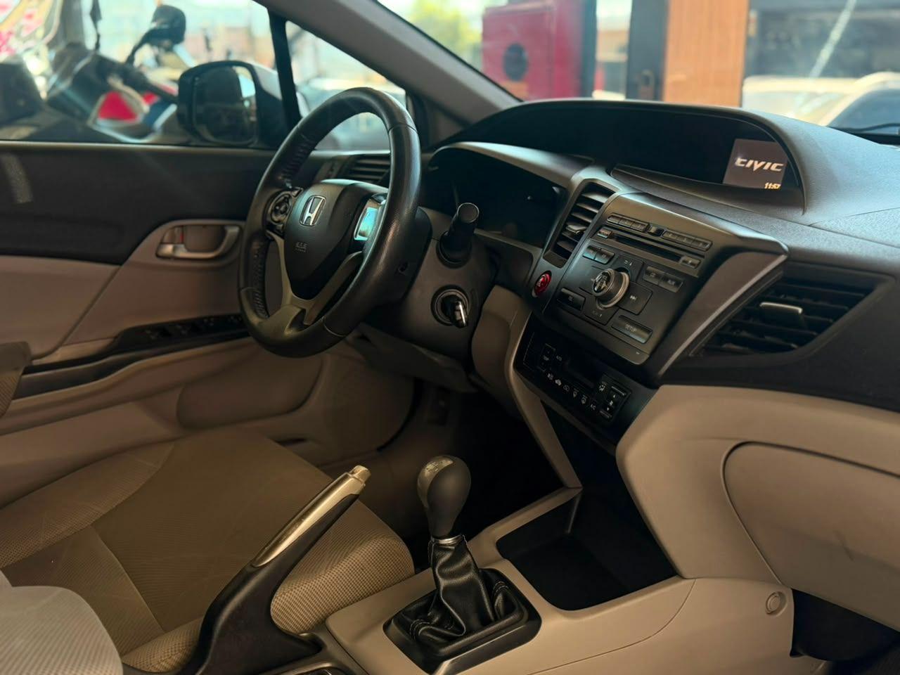 HONDA Civic - Foto