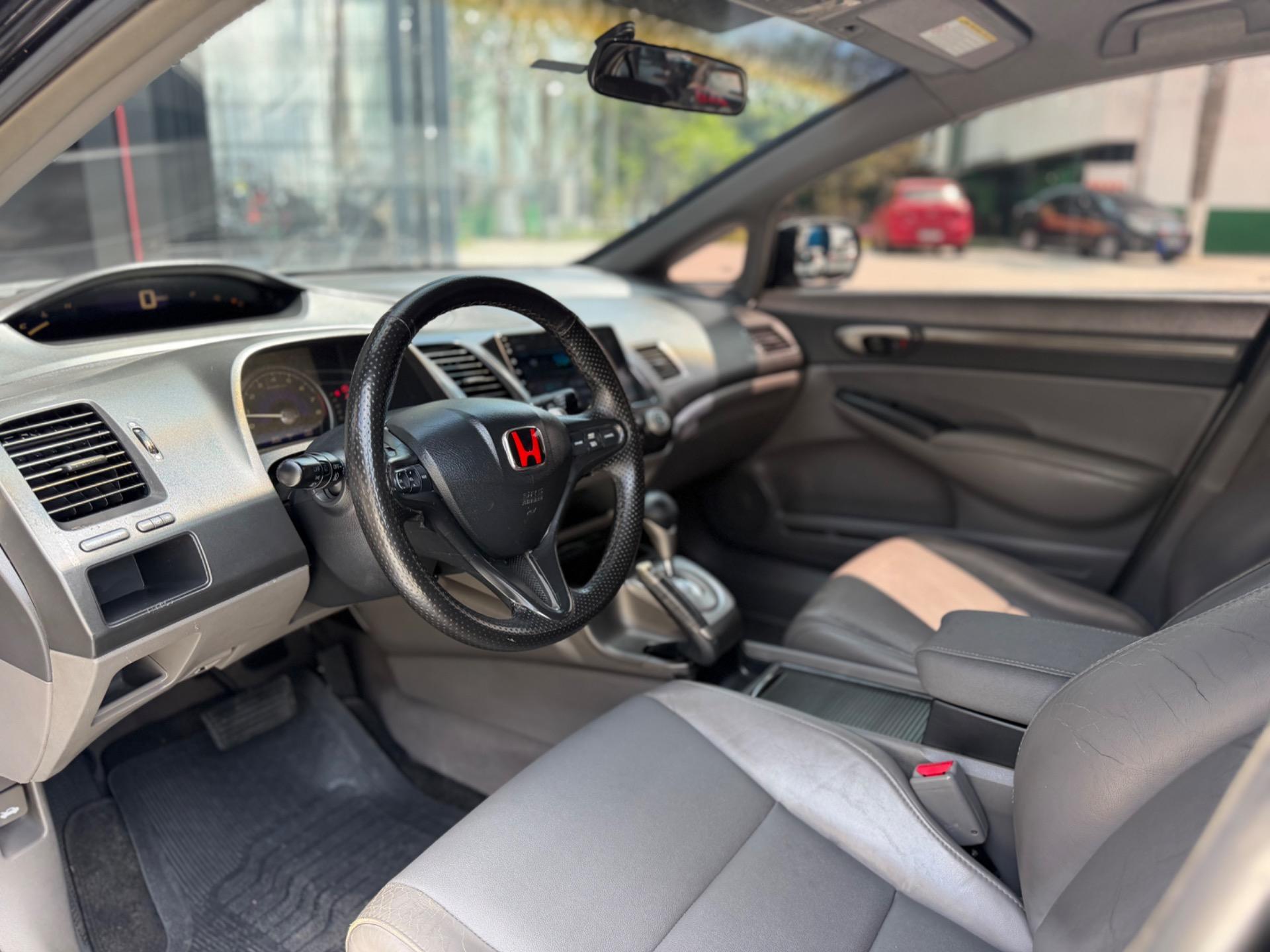 HONDA Civic - Foto