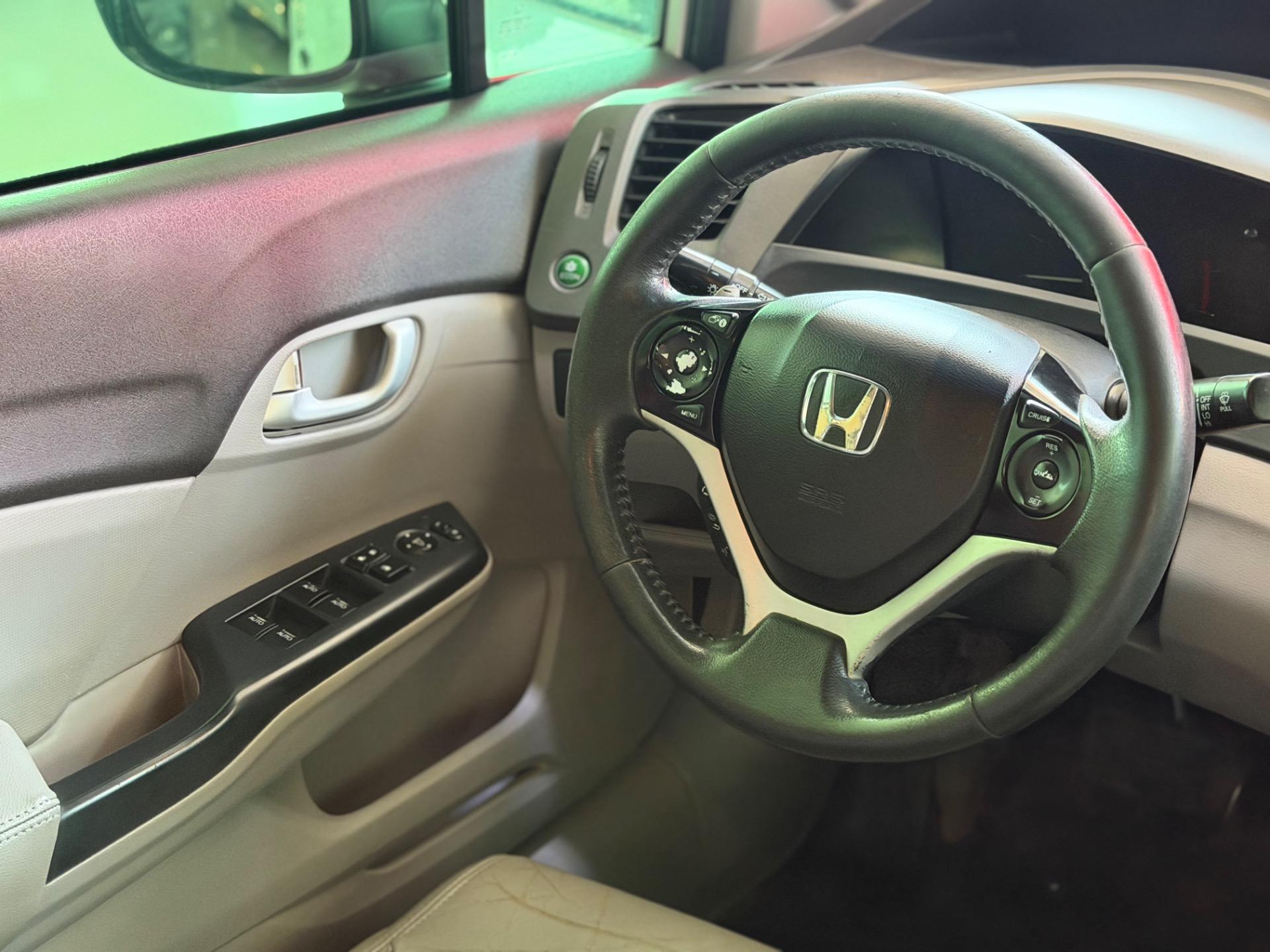 HONDA Civic - Foto