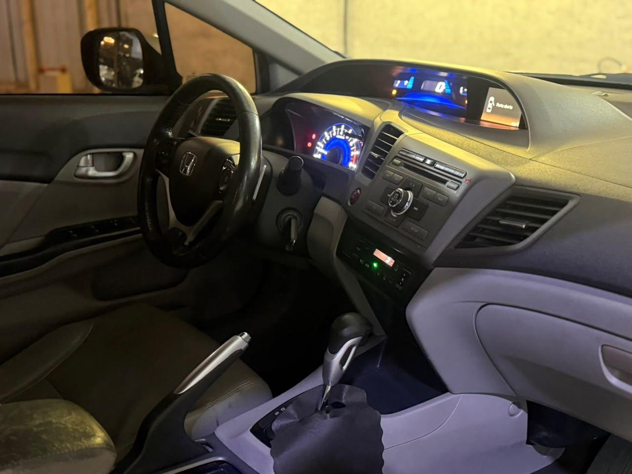 HONDA Civic - Foto