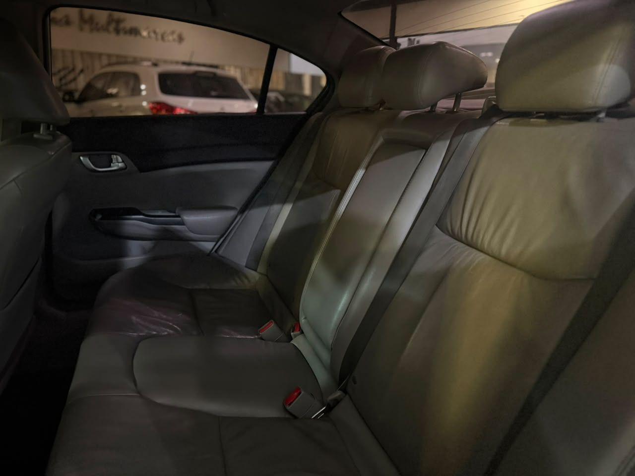 HONDA Civic - Foto