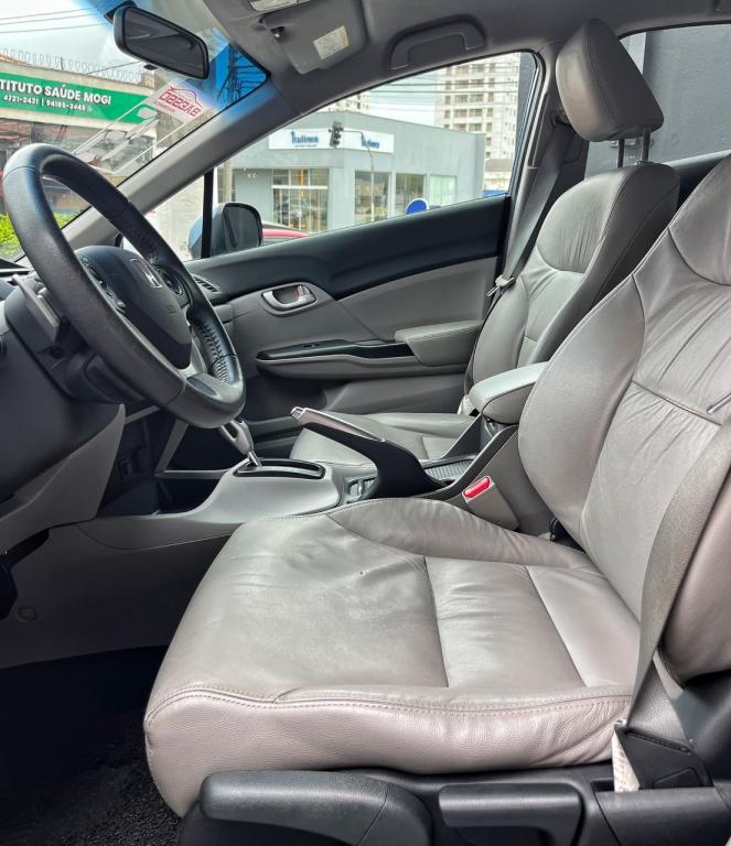 HONDA Civic - Foto